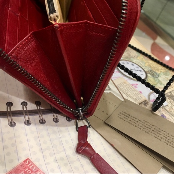 SOLD❤Bottega Veneta ❤ Authentic Wallet - Picture 6 of 8